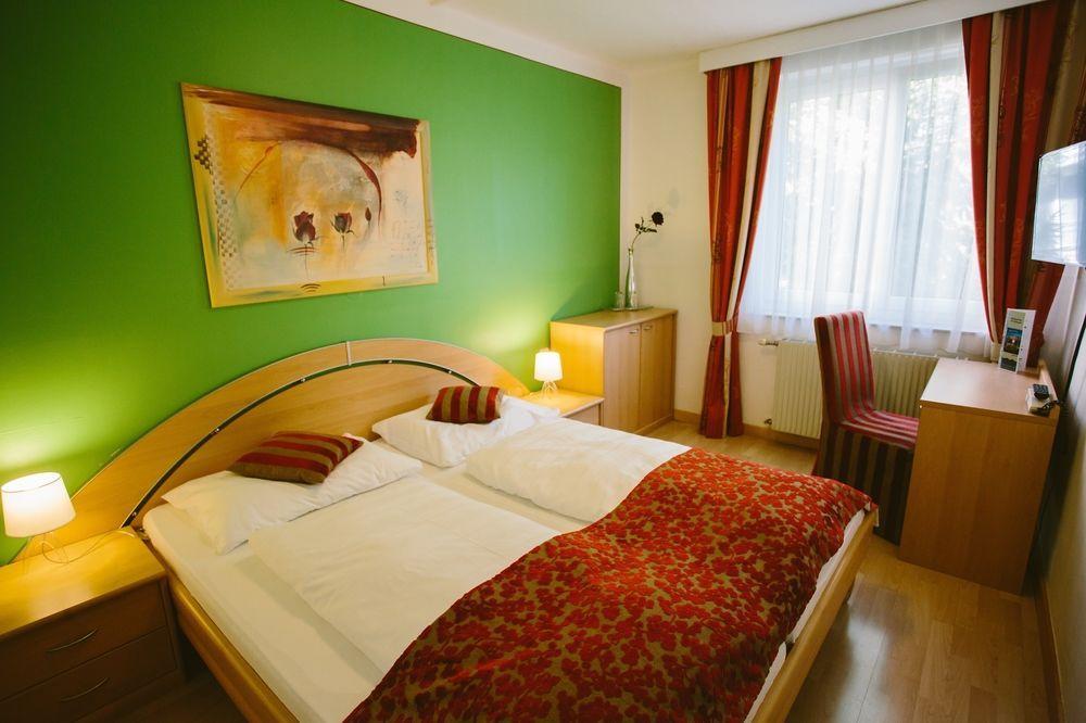 Ferienhotel Woerthersee Pörtschach am Wörthersee Extérieur photo